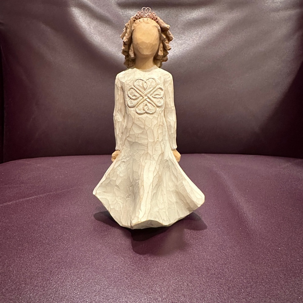 Willow Tree “Irish Charm” Year 2010 Demdaco Susan Lordi 5.5”